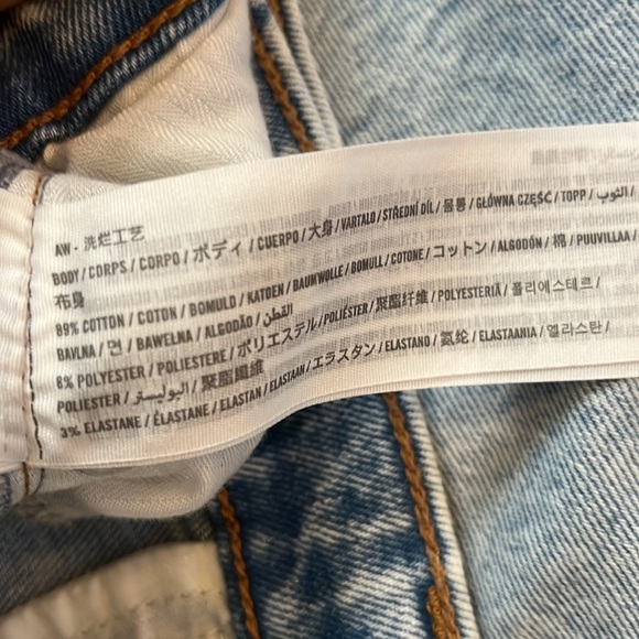 Abercrombie & Fitch The 90's Straight Ultra High Rise Light Wash sz 10 R - Picture 7 of 9